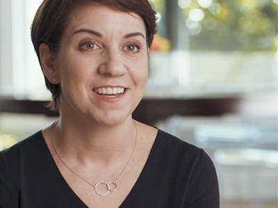 A headshot of a woman giving a testimonial about CPAP therapy.