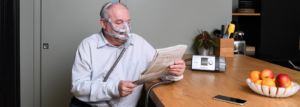 COPD_man_lumis_reading_journal_full_face_mask